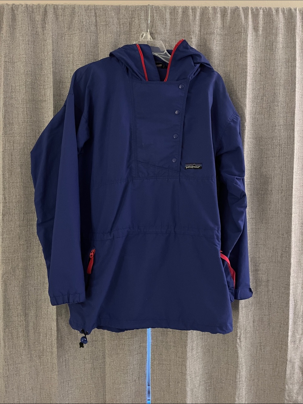 Vintage Patagonia Purple Anorak Pullover Jacket with Pink Accents